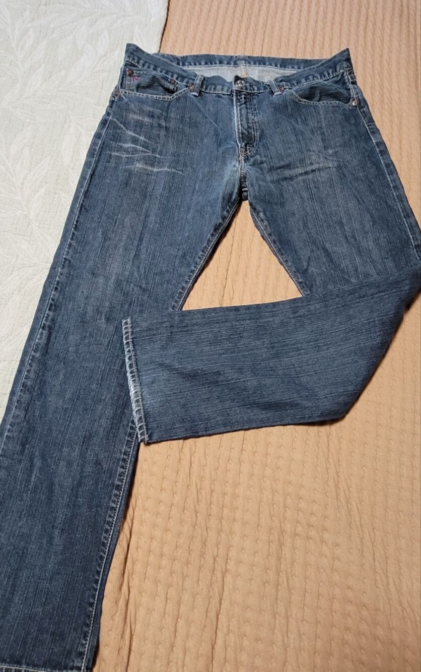 Classic Men’s Straight-Leg Jeans - Dark Blue